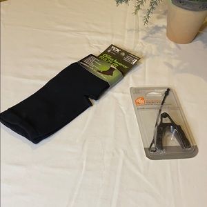 Debri inhibitor Razur & Shock Doctor mouth guard